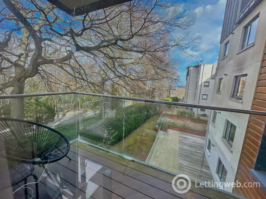 Property to rent in Oakhill Grange, West End, Aberdeen, AB15 5EA