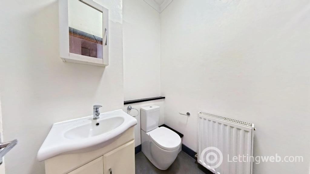 Property to rent in Skene Square, Rosemount, Aberdeen, AB25 2UP