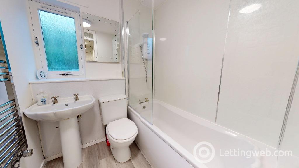 Property to rent in Mill Court, Woodside, Aberdeen, AB24 2UN
