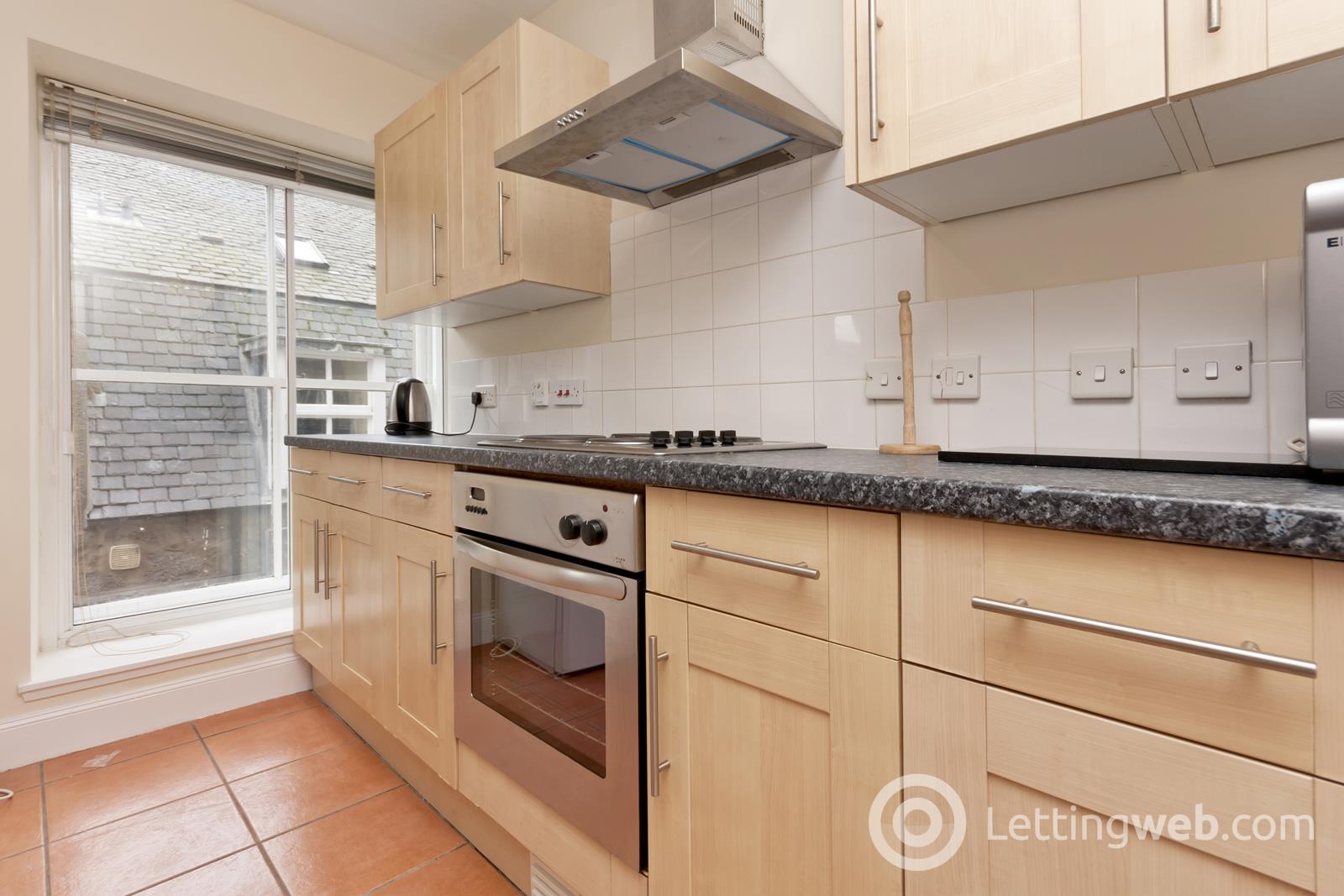 Property to rent in 22 Market Street, Aberdeen, AB11 5PL