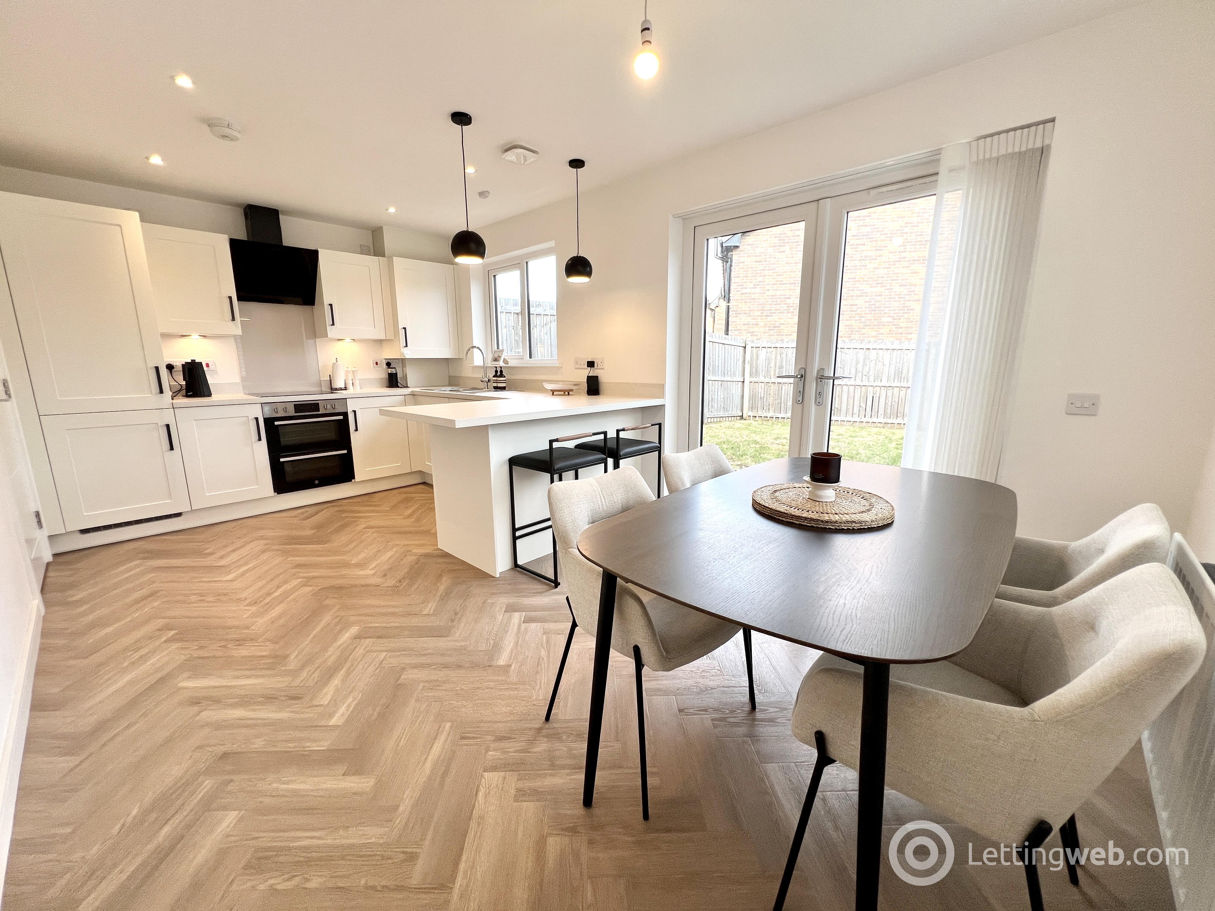 Property to rent in Parliament Way, Kirkliston, EH29
