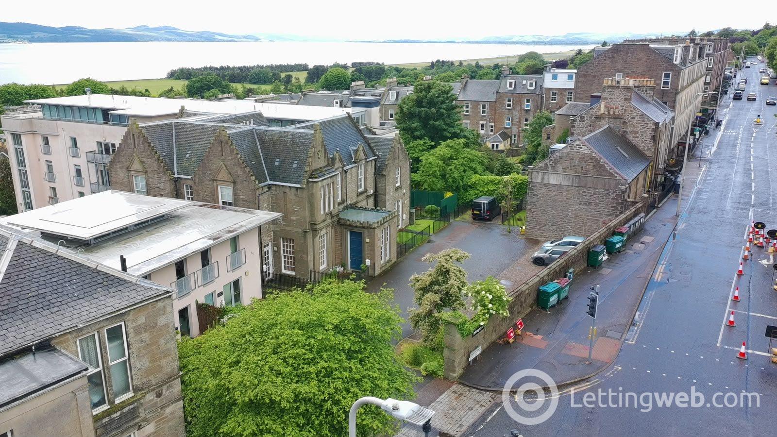 Property to rent in Perth Road, Dundee