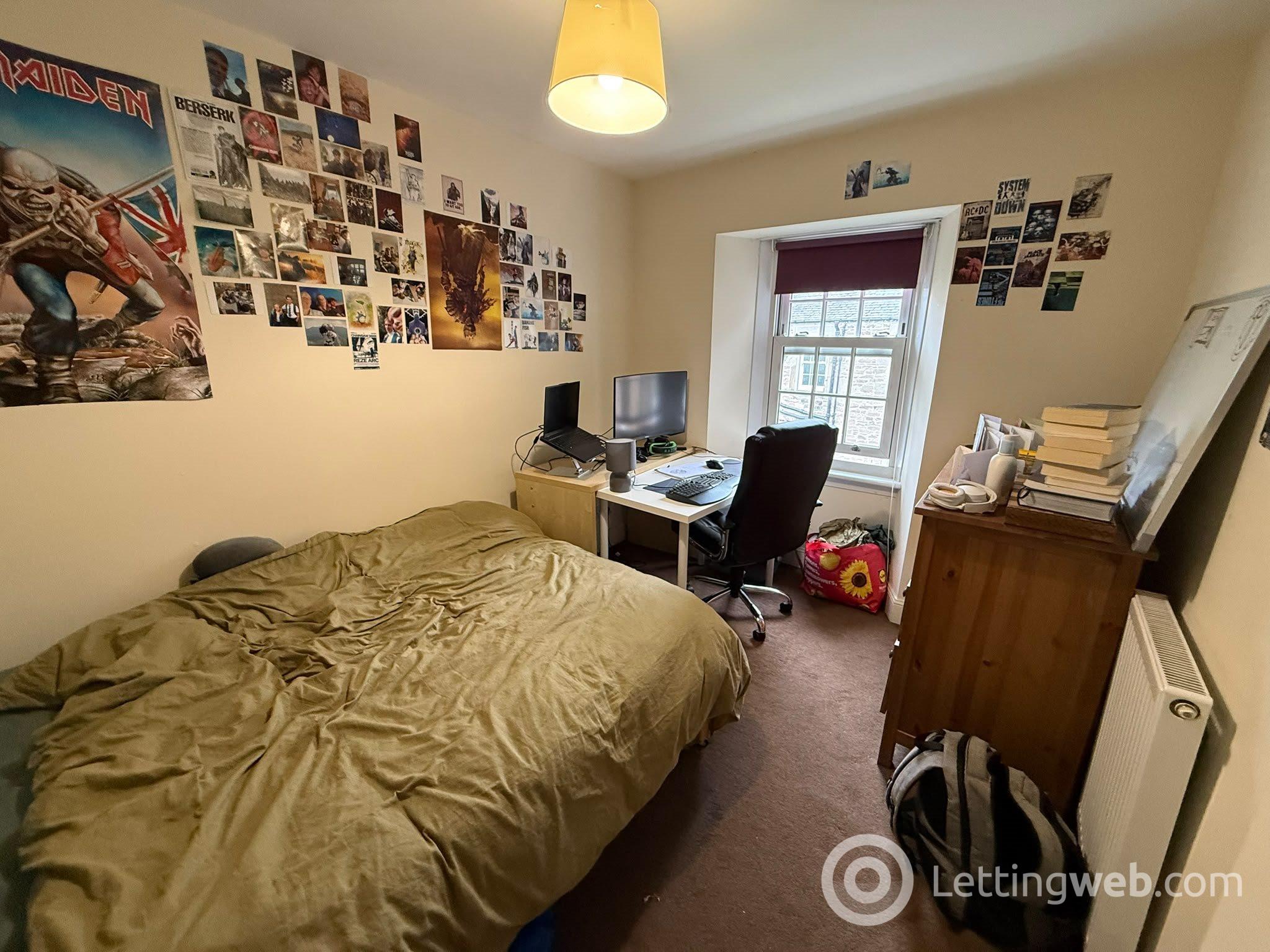 Property to rent in Perth Road, Dundee