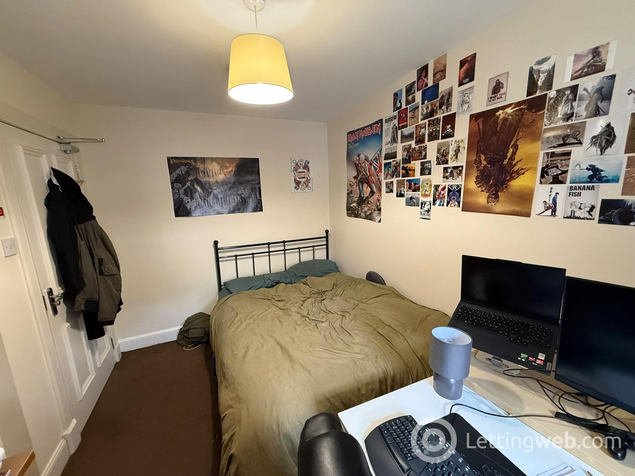 Property to rent in Perth Road, Dundee
