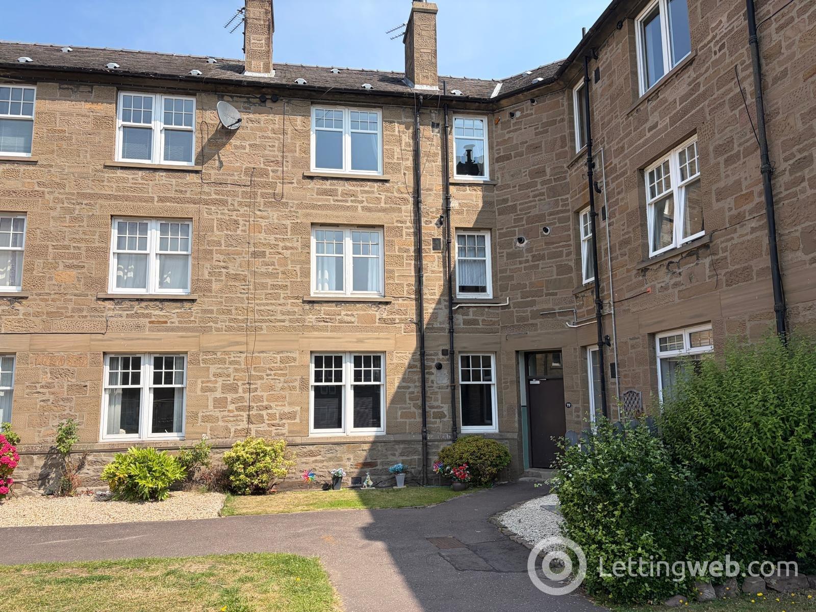 Property to rent in Queen Street, Broughty Ferry, Dundee