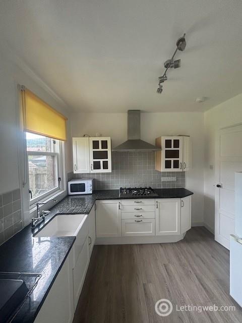 Property to rent in 9 Horsbrugh Street, Innerleithen