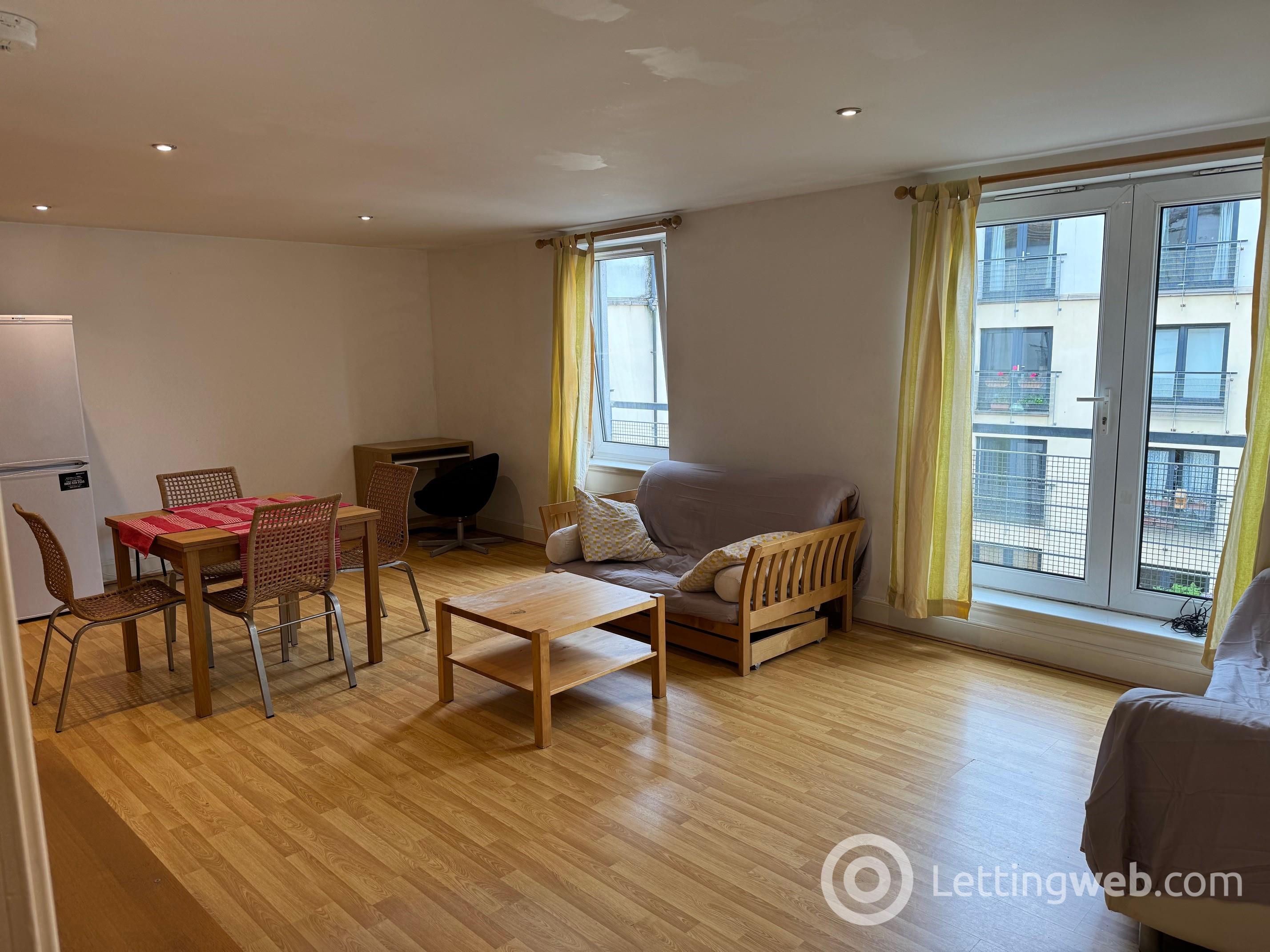 Property to rent in Cables Wynd