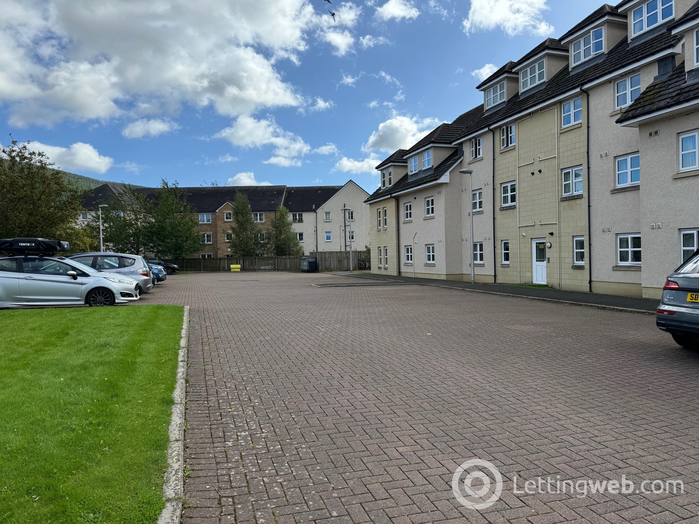 Property to rent in 3 Dyers Close