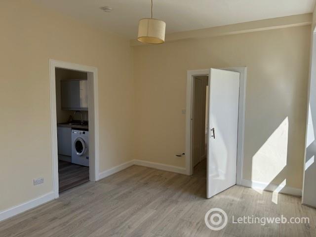 Property to rent in 96 Pitt Street, Edinburgh, EH6 4DD