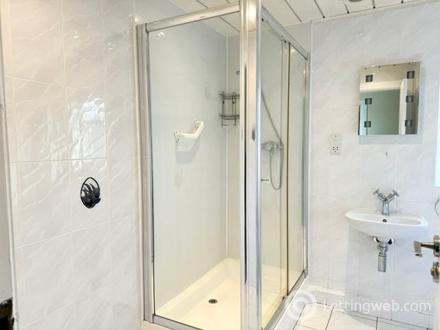 Property to rent in 6 Lower Valleyfield View, Penicuik, EH26 8NT