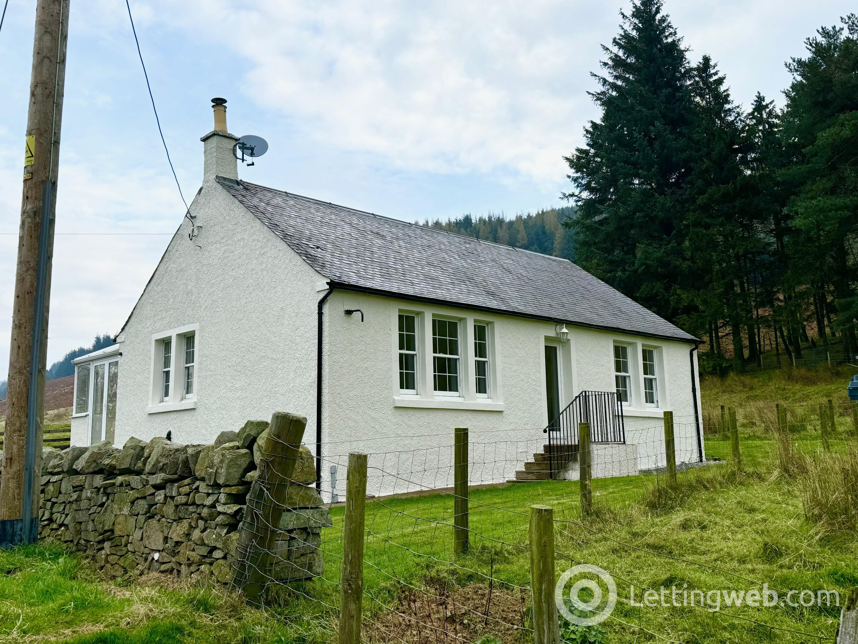 Property to rent in Glan Manor Cottage, Langhaugh Farm, Peebles, EH45 9JP