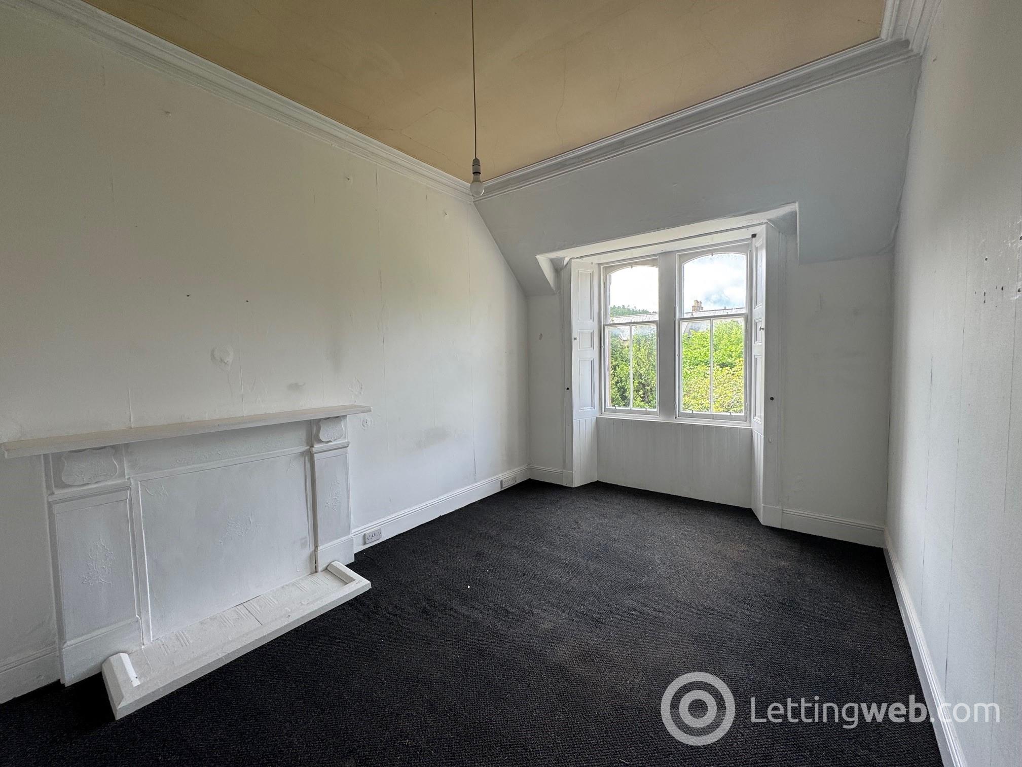 Property to rent in 38a Bank Street, Galashiels