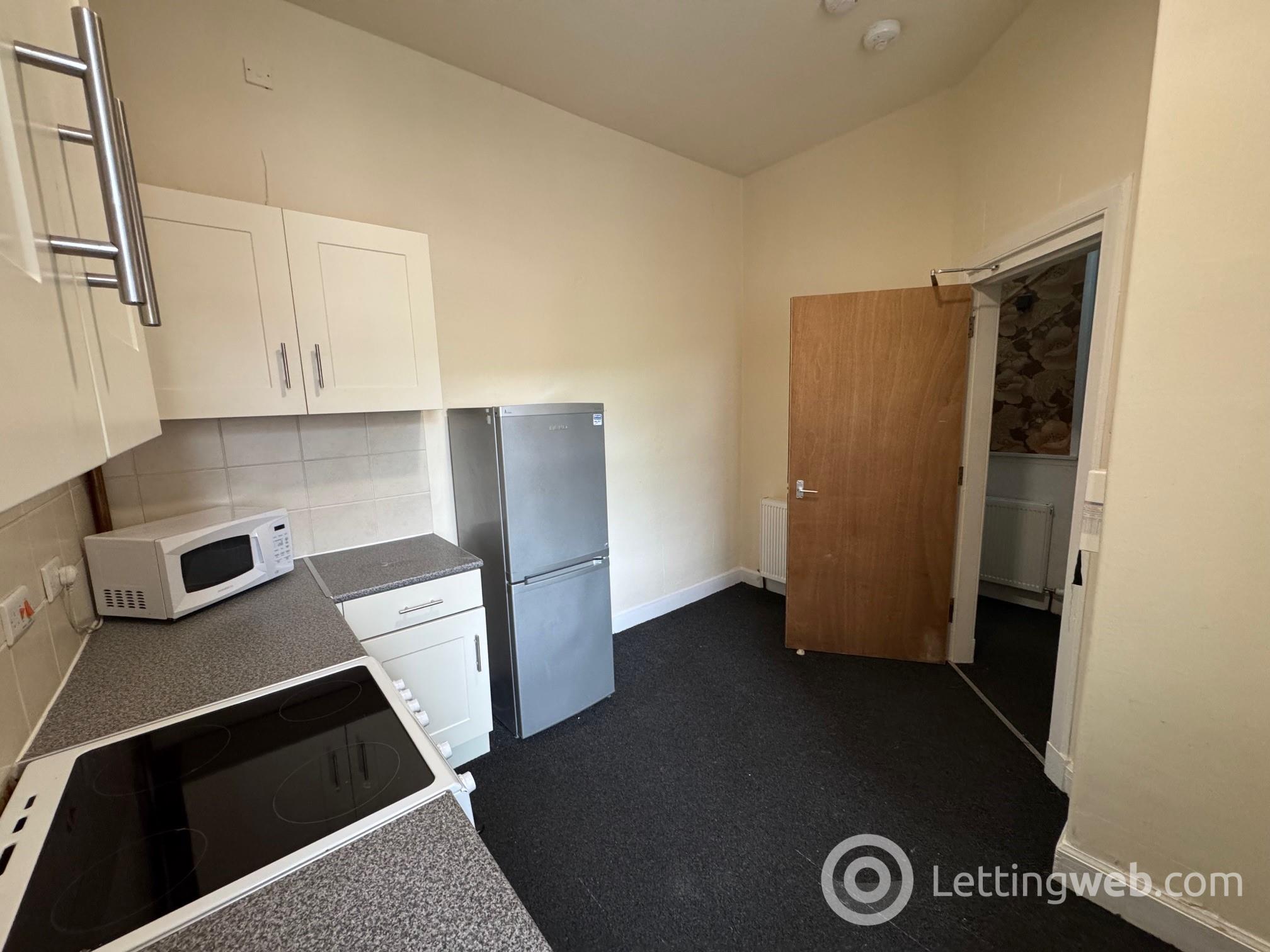 Property to rent in 38a Bank Street, Galashiels