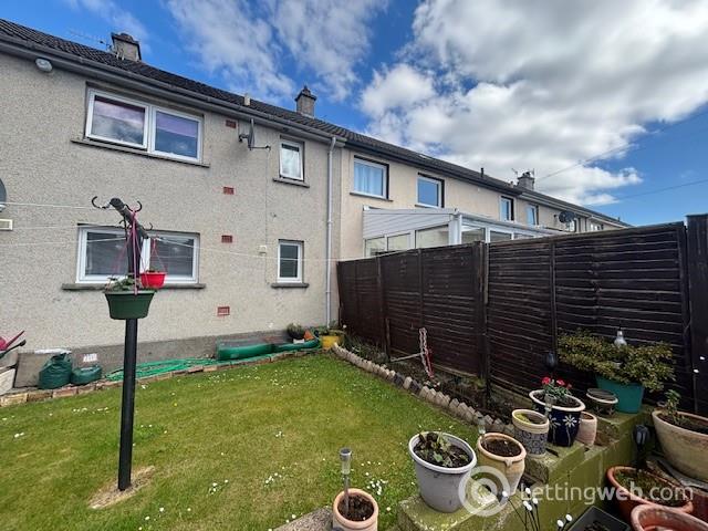 Property to rent in 6 Whitehaugh Avenue, Peebles, EH45 9AF