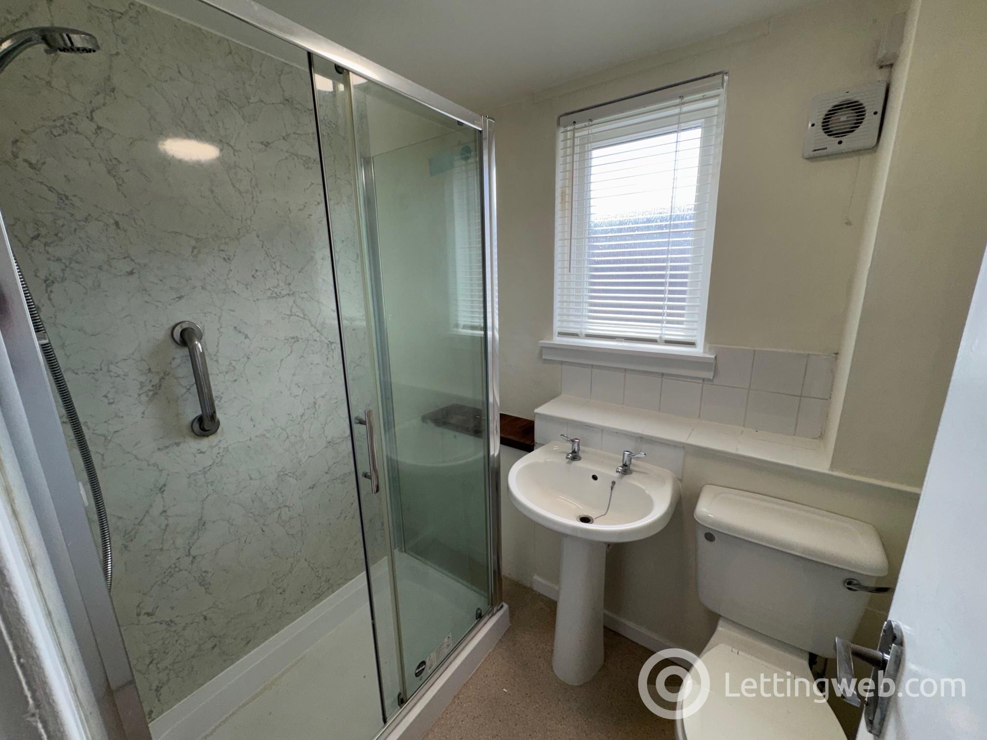 Property to rent in 6 Whitehaugh Avenue, Peebles, EH45 9AF