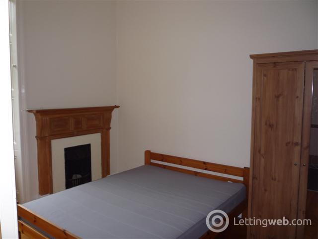 Property to rent in Spottiswoode Road