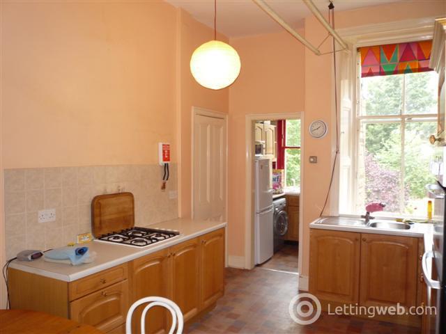 Property to rent in Spottiswoode Road