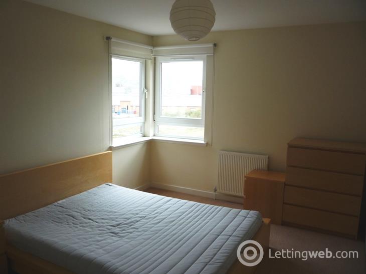 Property to rent in Albion Gardens