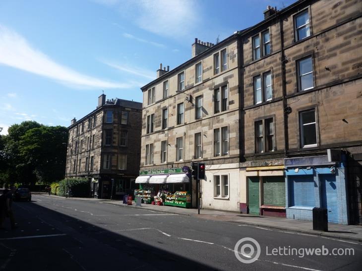 Property to rent in Brougham Place