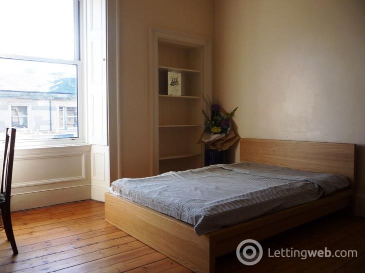 Property to rent in Brougham Place