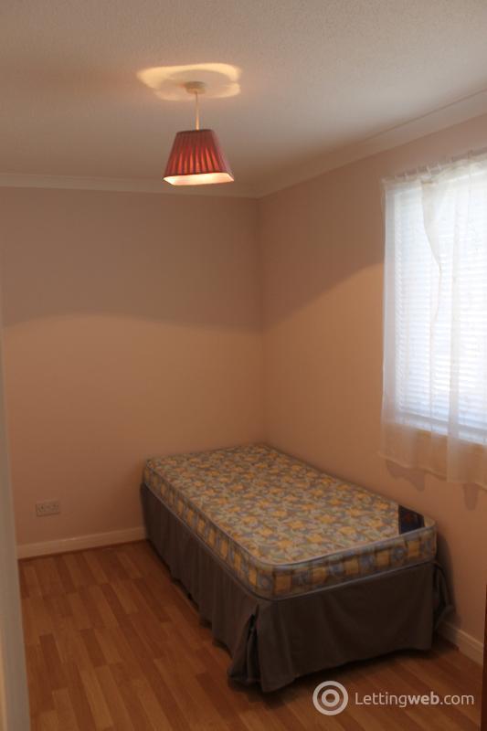 Property to rent in 3 Arbuthnot Road