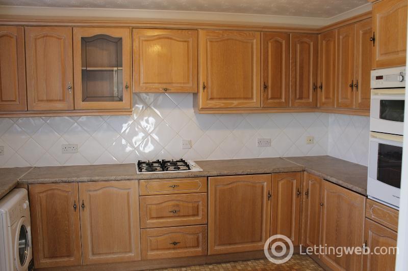 Property to rent in 3 Arbuthnot Road