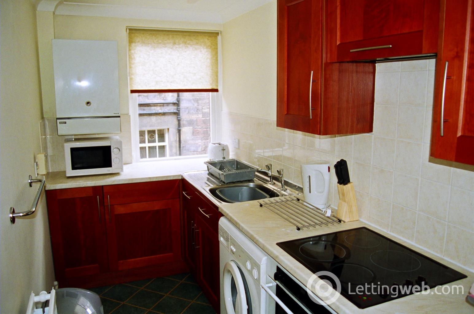 Property to rent in Atholl Crescent Lane