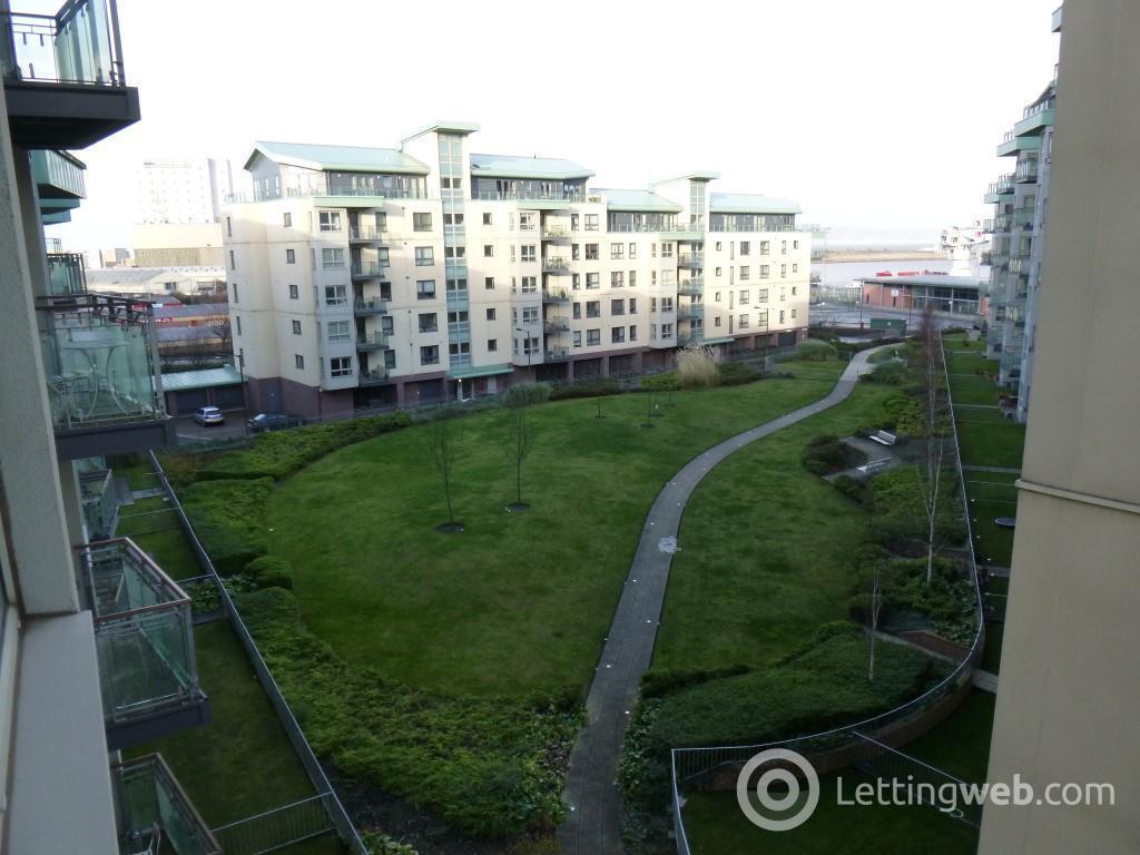 Property to rent in Lindsay Road