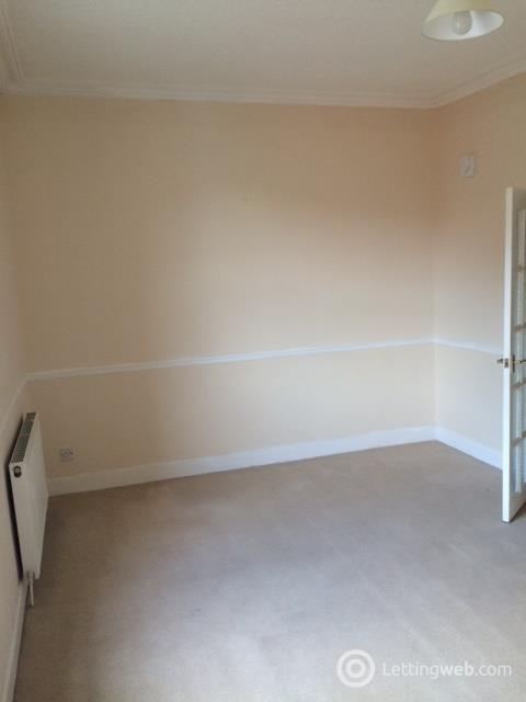 Property to rent in 4 Oliver Crescent, Hawick