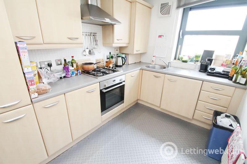 Property to rent in SANDPORT WAY