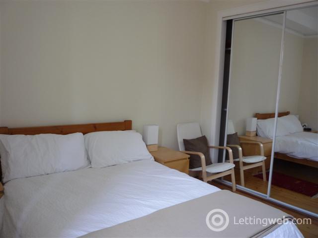 Property to rent in Bryson Road