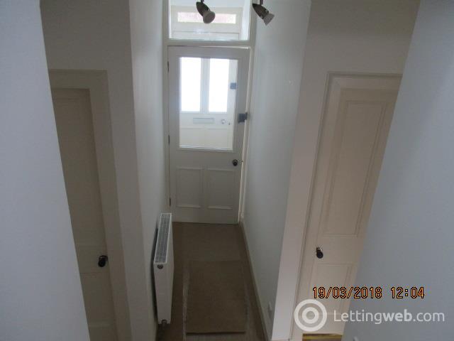 Property to rent in Woodhall Road