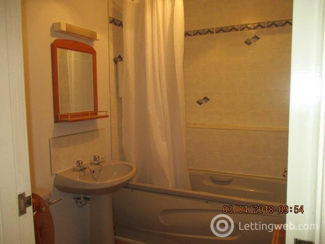 Property to rent in MORAY PARK TERRACE