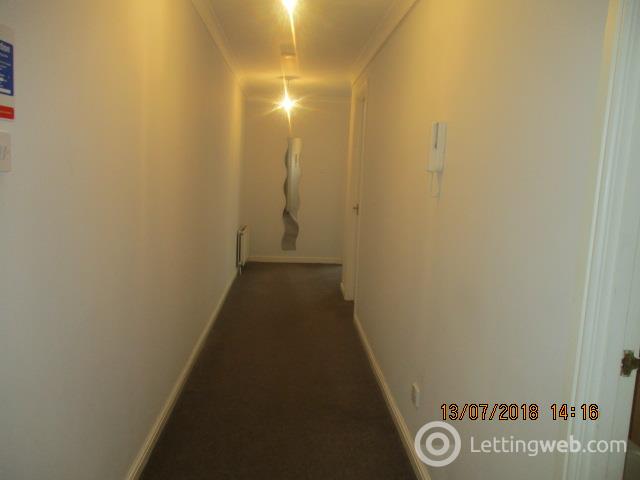 Property to rent in Dicksonfield