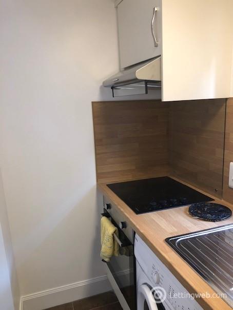 Property to rent in 11 Roxburgh Street, Galashiels