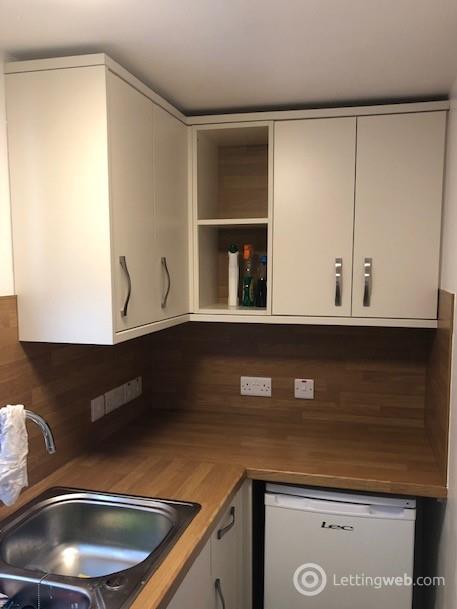 Property to rent in 11 Roxburgh Street, Galashiels