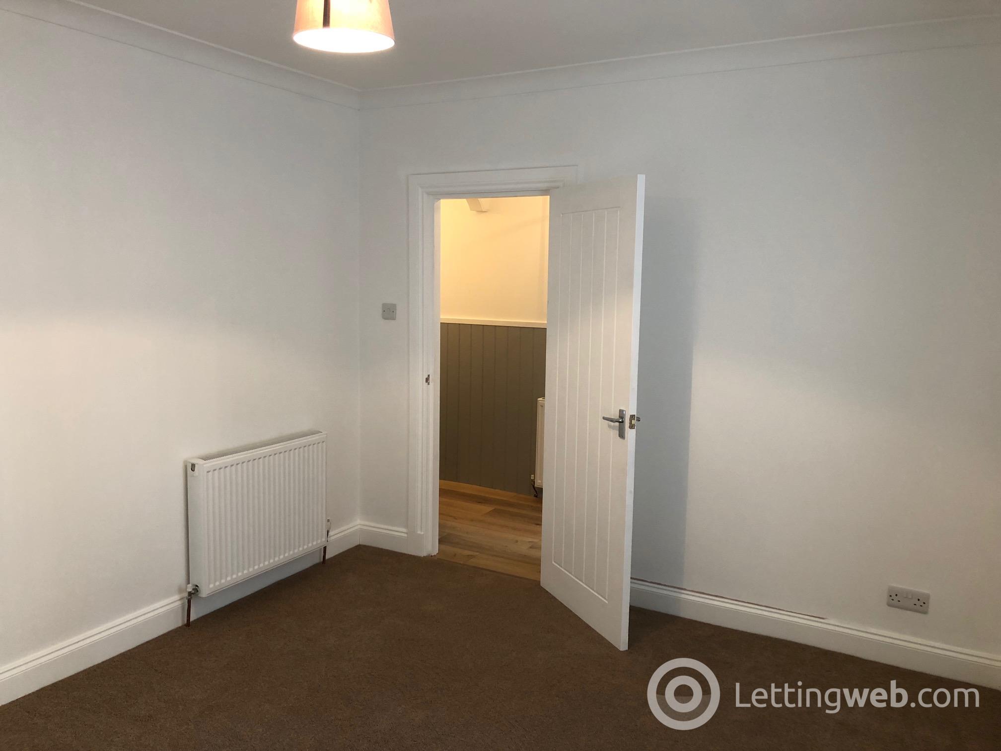 Property to rent in 11 Roxburgh Street, Galashiels
