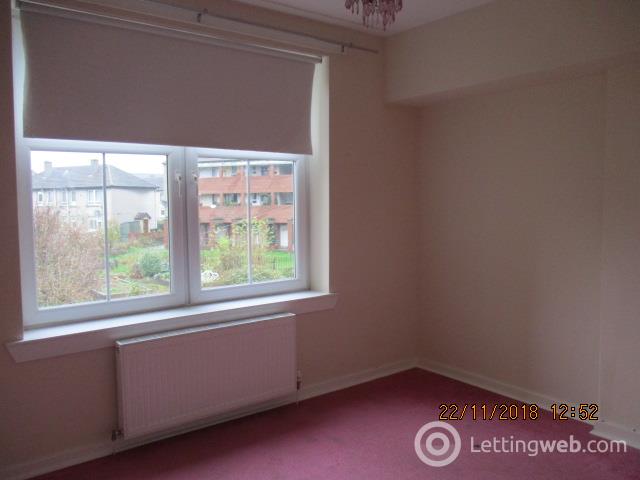 Property to rent in LOCHEND  SQUARE