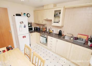 Property to rent in 10/3 Giles Street, Edinburgh, EH6 6DA