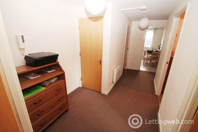 Property to rent in 10/3 Giles Street, Edinburgh, EH6 6DA