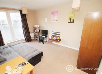 Property to rent in 10/3 Giles Street, Edinburgh, EH6 6DA
