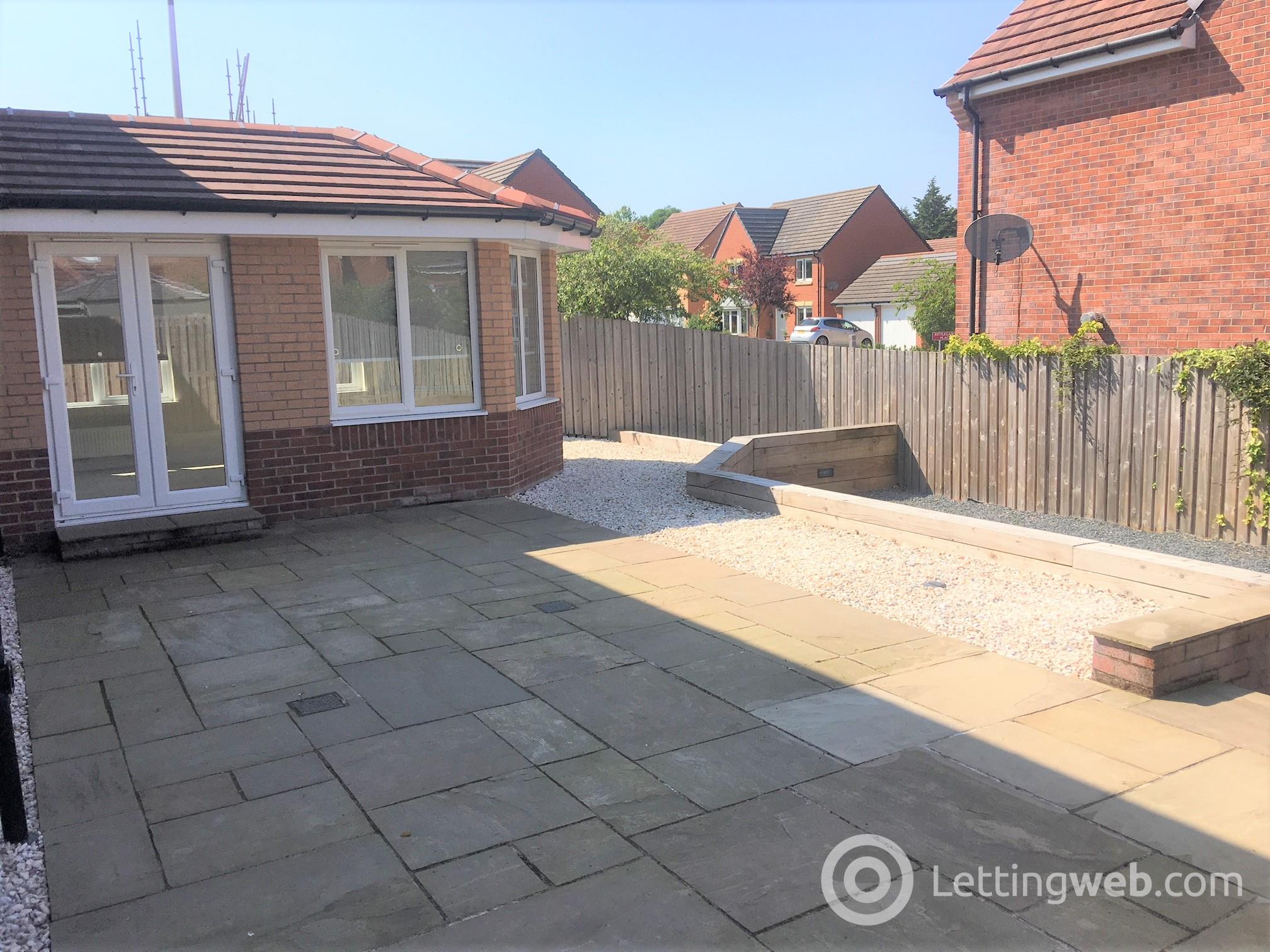 Property to rent in 13 Kittlegairy Crescent, Peebles