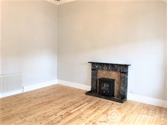 Property to rent in 10/3, High Street, Peebles, EH45 8SF