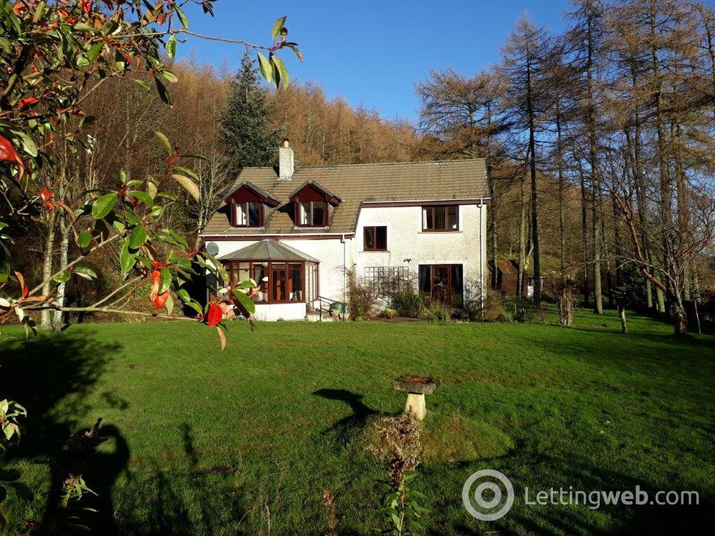 Property to rent in Huntlaw