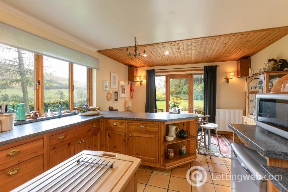 Property to rent in Huntlaw