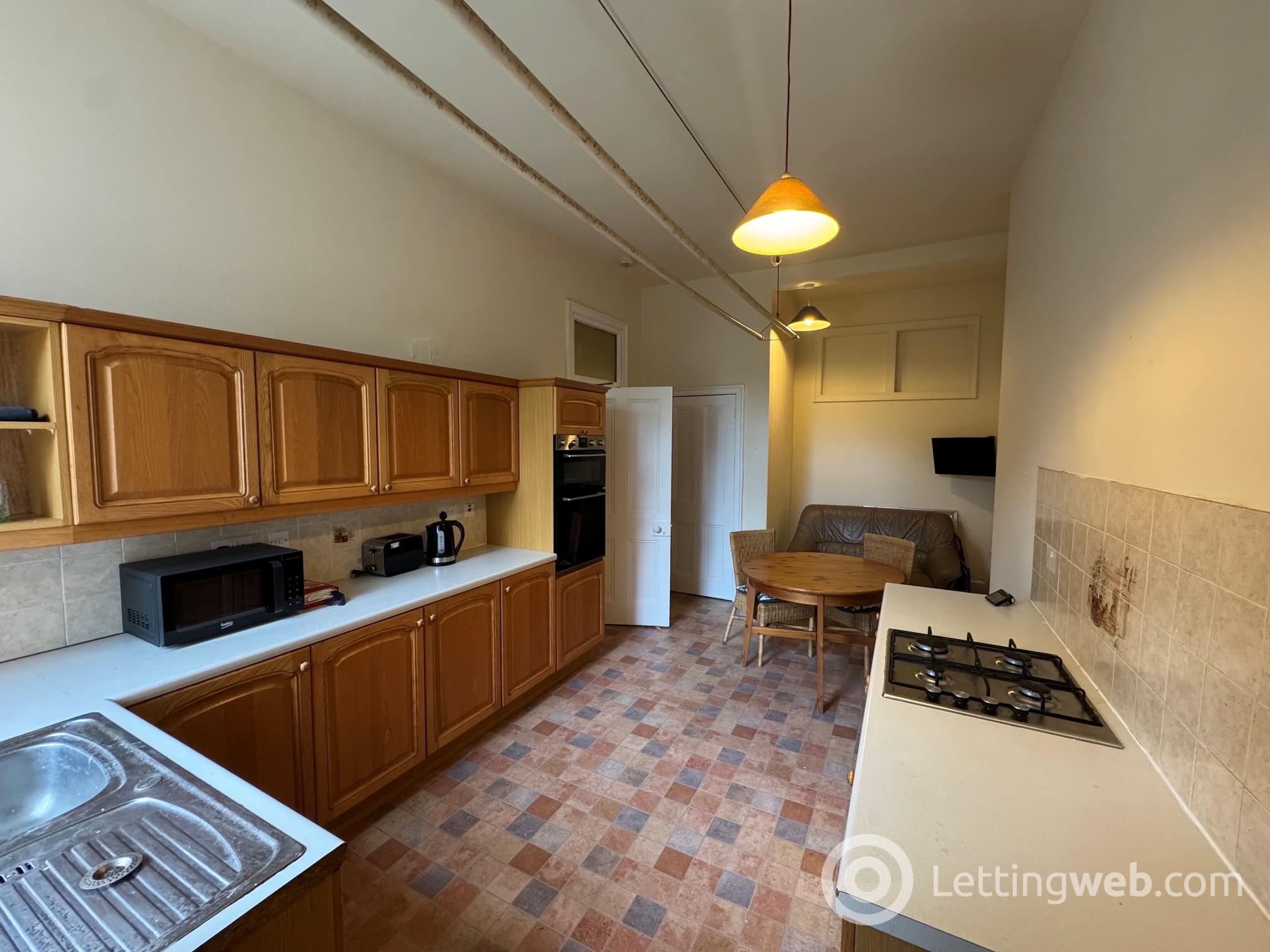 Property to rent in 28 Spottiswoode Road