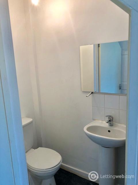 Property to rent in 25 Cuiken Avenue