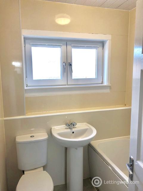 Property to rent in 25 Cuiken Avenue