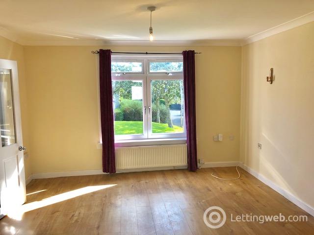 Property to rent in 25 Cuiken Avenue