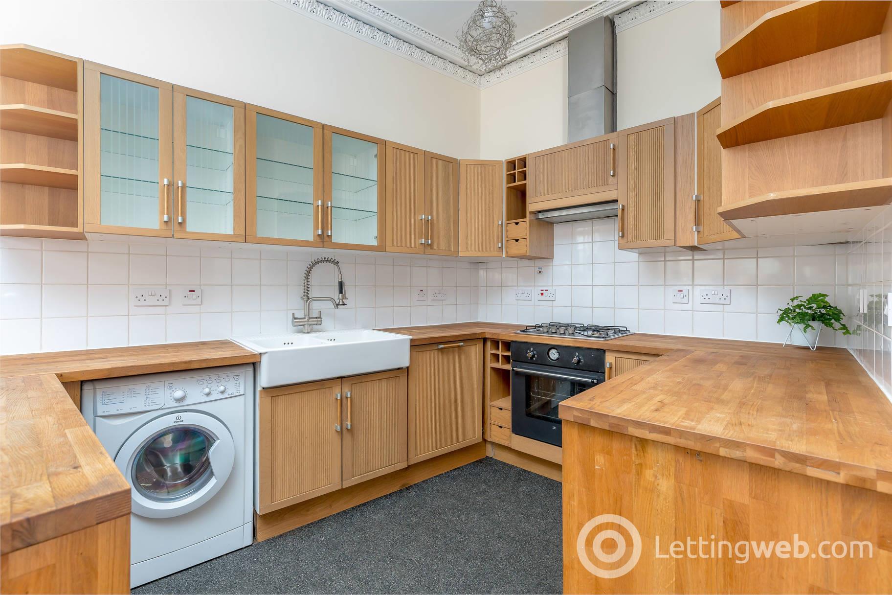 Property to rent in 4B High Street, Peebles